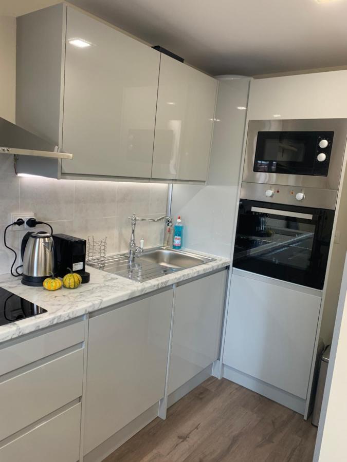 Apartment Zdravets 2, In The Heart Of The Old City Veliko Tárnovo Exterior foto